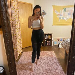 black athleta persistence laser cut 7/8 tight/ leggings